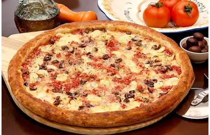 Pizza Toscana rústica e saborosa